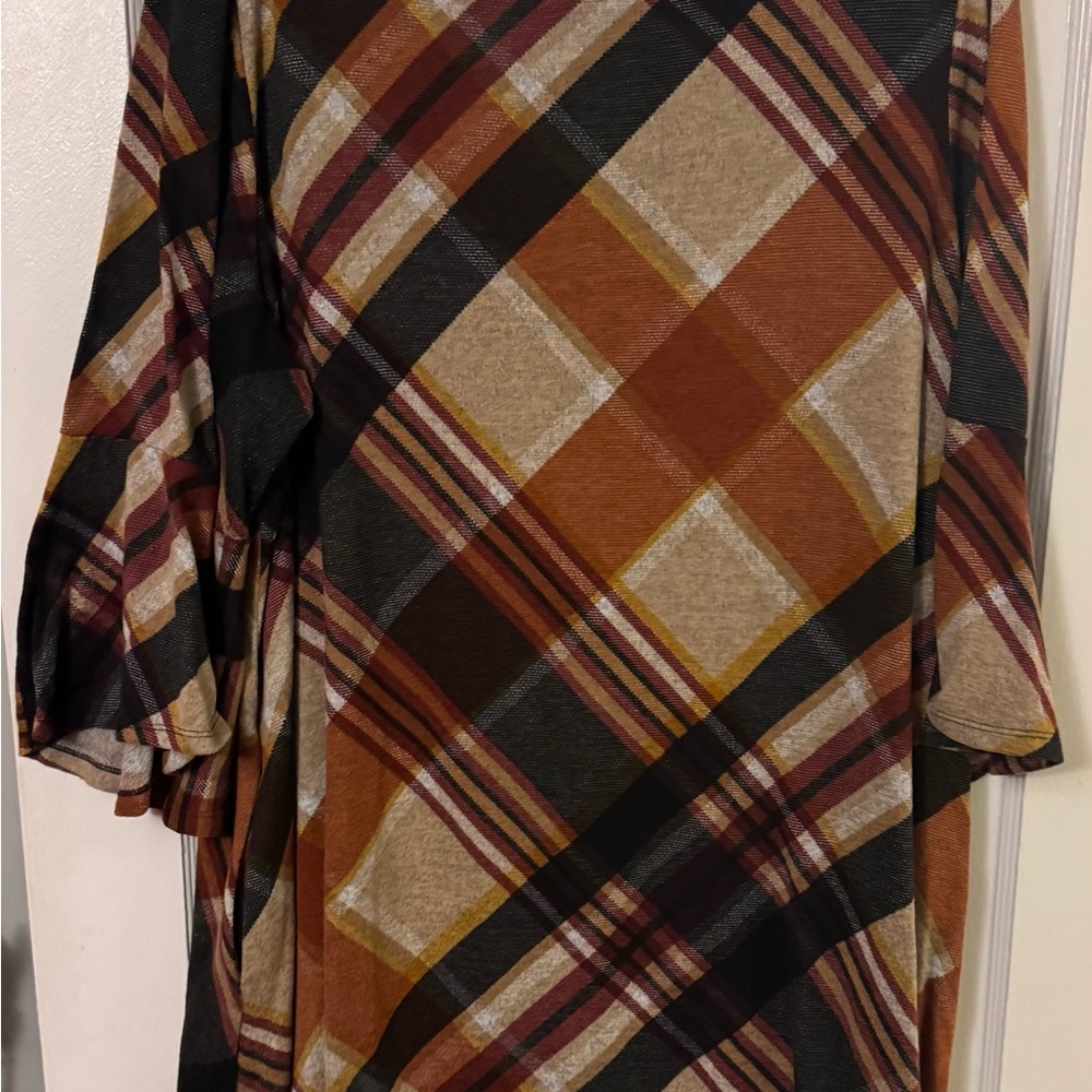 JH Multicolor Plaid Poncho